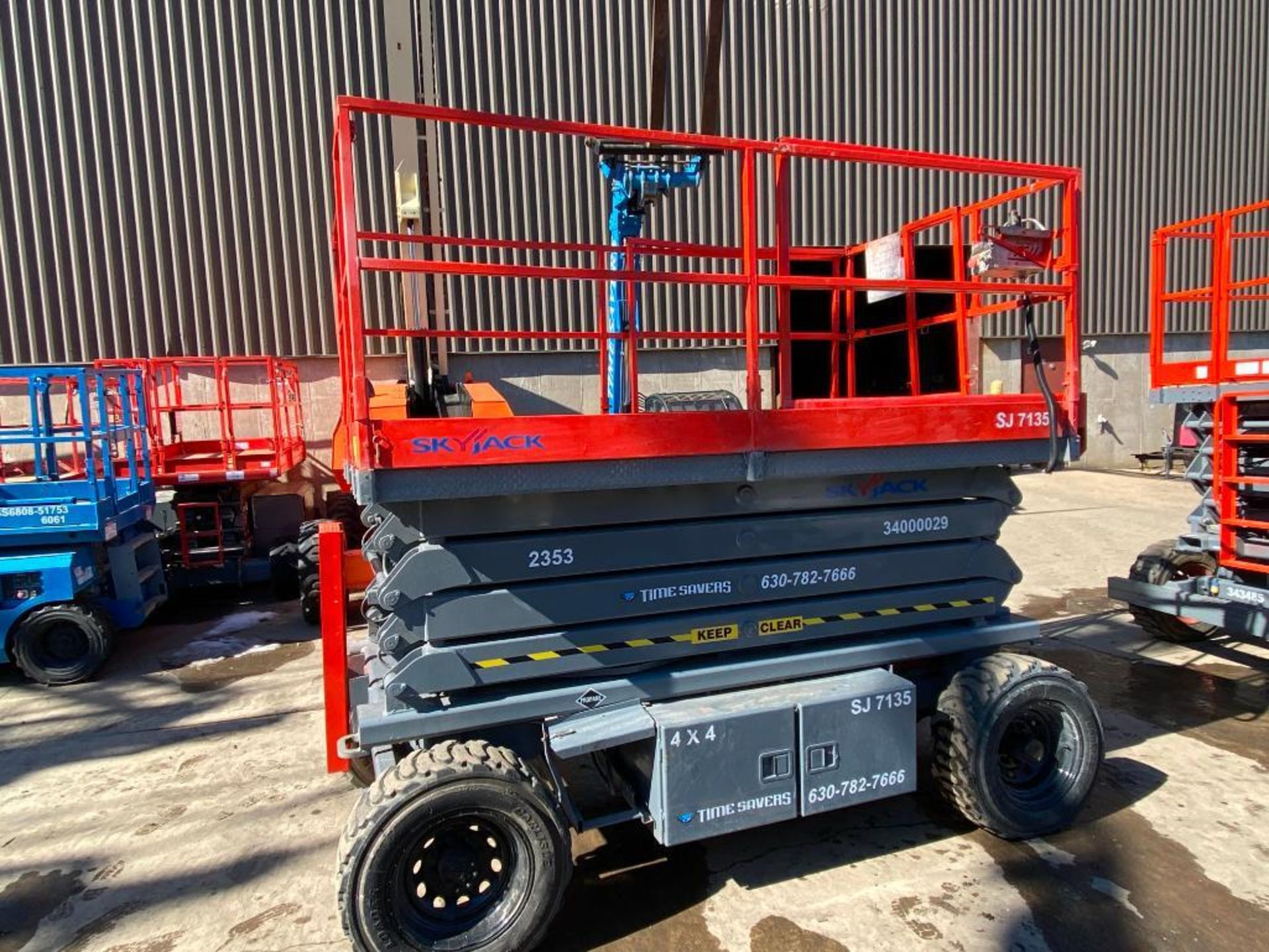 Skyjack SJ7135 Rough Terrain Scissor Lift (S/N 34000029, Year 2007), with 41' Working Height, 35' - Image 3 of 7