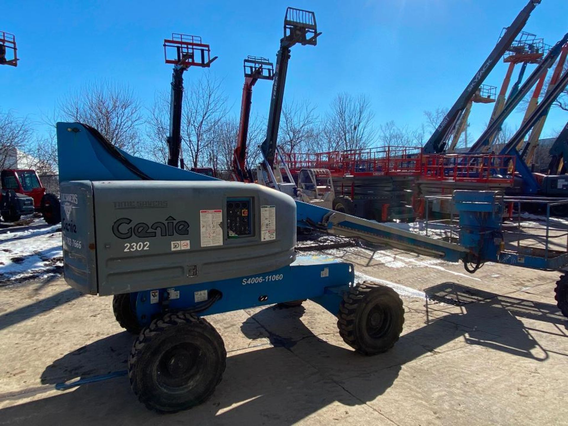 Genie S-40 Rough Terrain Boom Lift (S/N S4006-11060, Year 2006), with 40' Platform Height, 500 Lb.