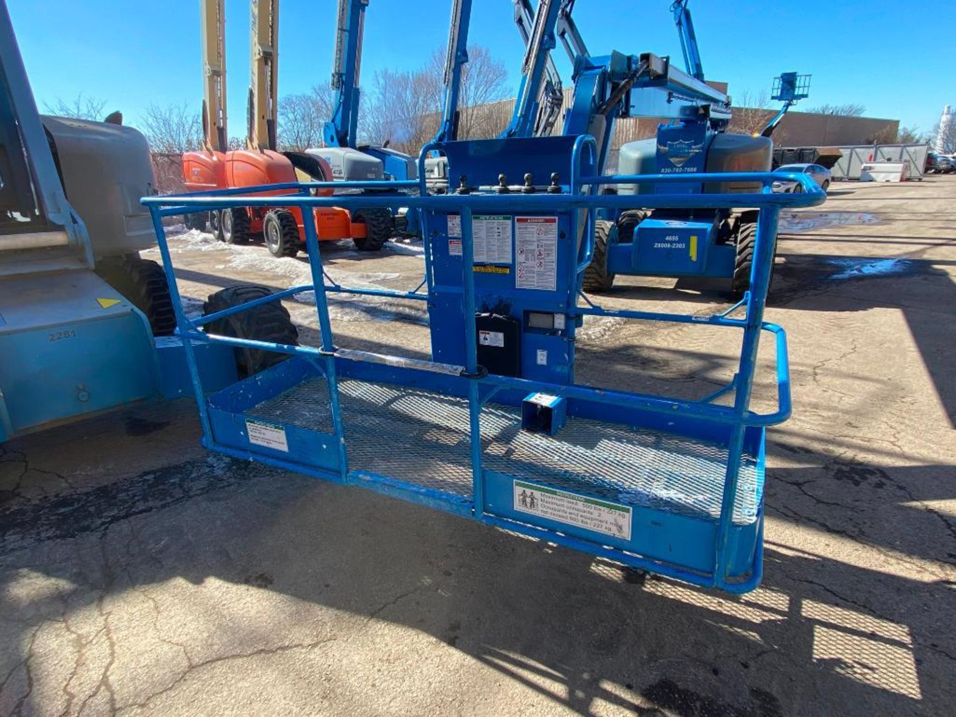 Genie Z80/60 Rough Terrain Articulating Boom Lift (S/N Z8008-2303, Year 2008), with 80' Max - Image 5 of 9