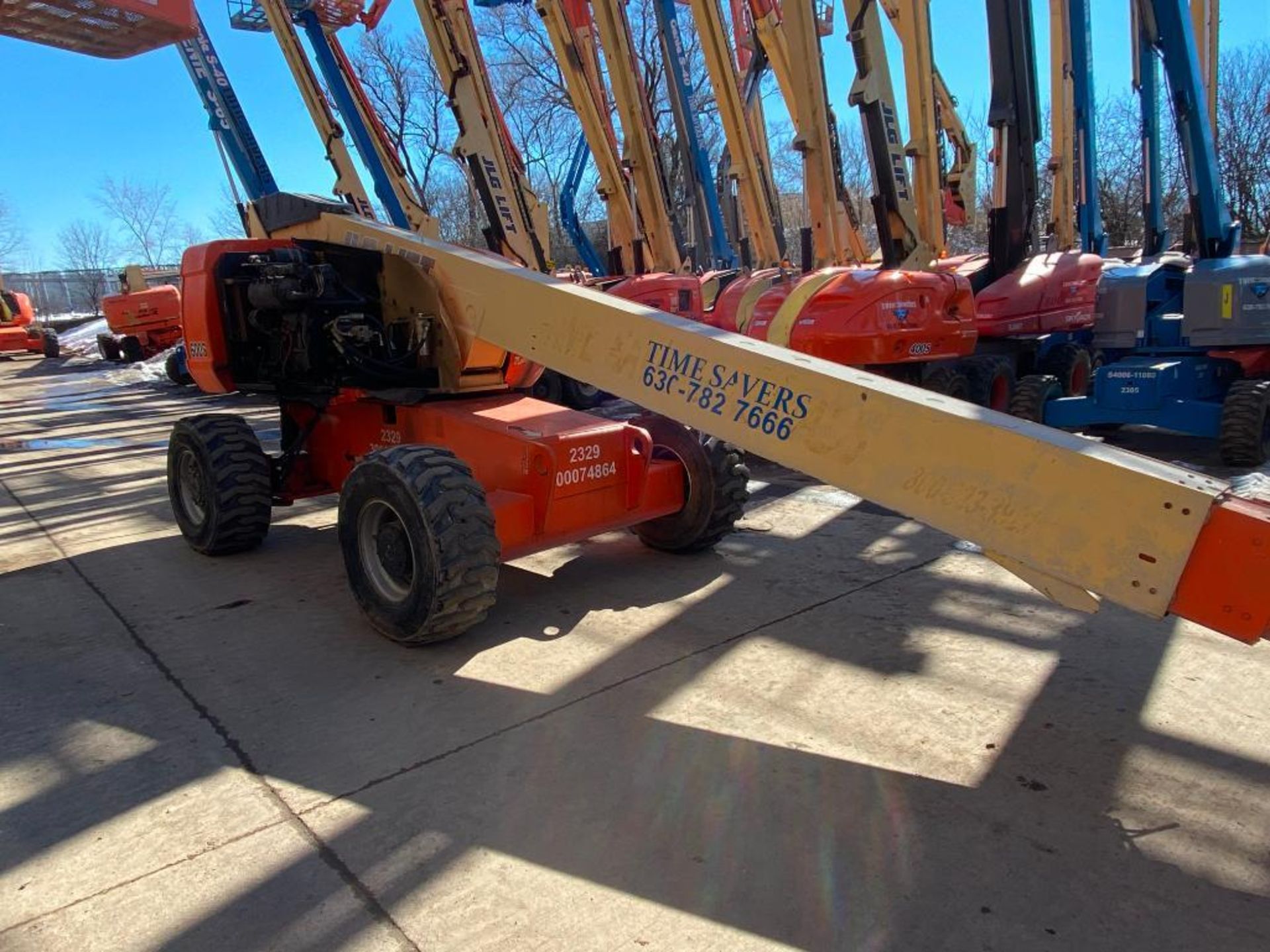 JLG 600S Rough Terrain Boom Lift (S/N 300074864, Year 2004), with 60' Platform Height, 49.47' - Image 6 of 13