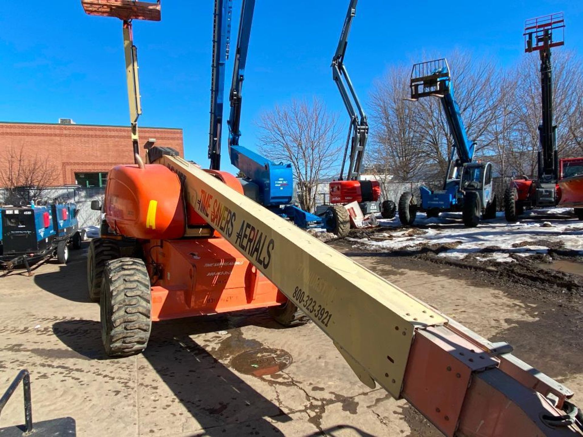 JLG 600S Rough Terrain Boom Lift (S/N 300072393, Year 2003), with 60' Platform Height, 49.47' - Image 5 of 11