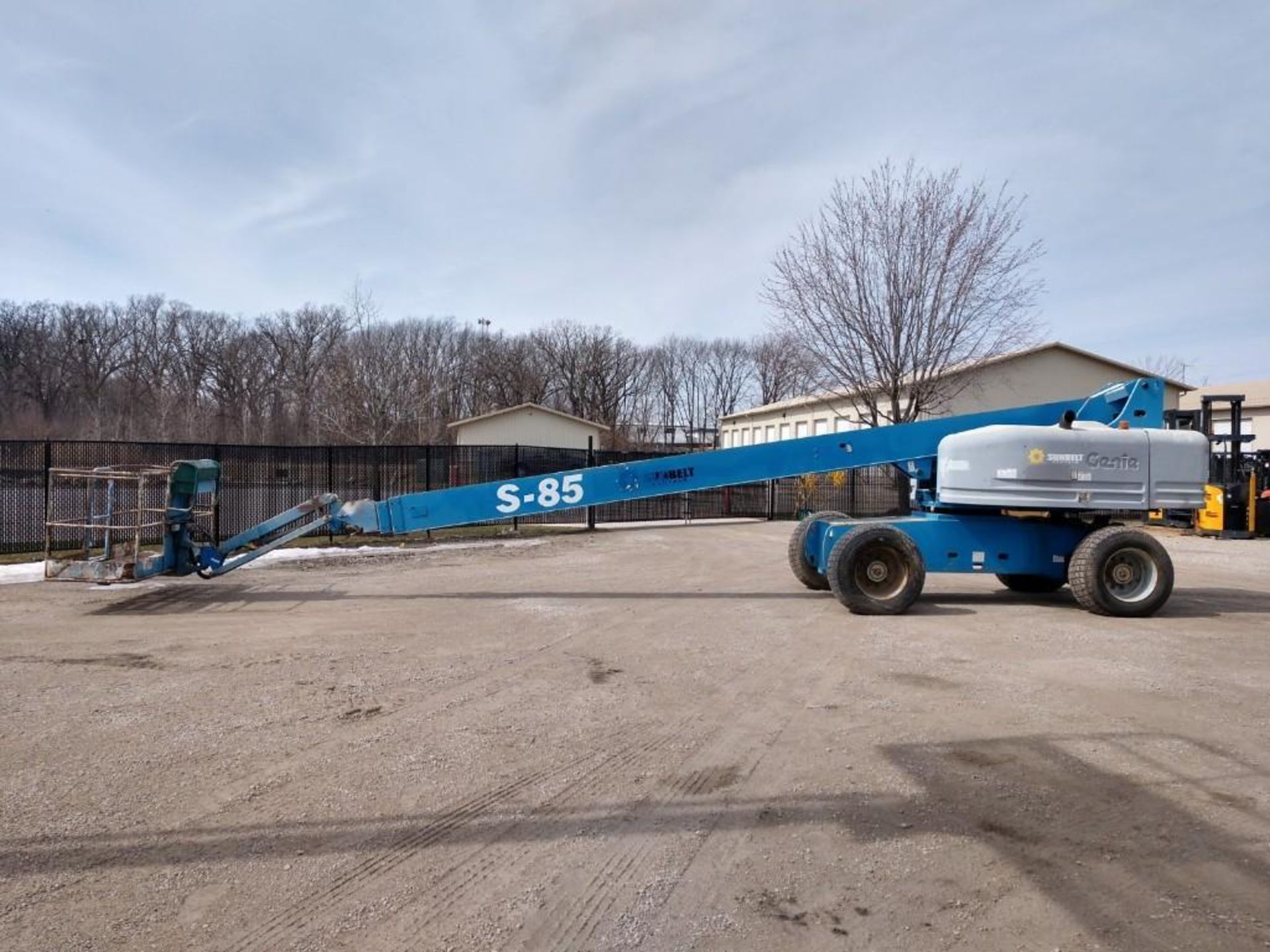 Genie S-85 Rough Terrain Boom Lift (S/N S8008-6614, Year 2008), with 85' Platform Height, 77'6"