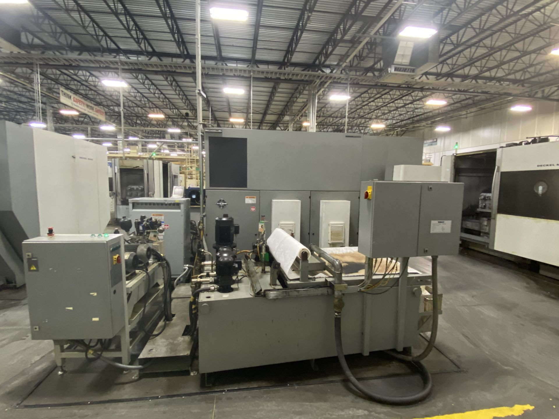 DMG 60T 5-Axis CNC Vertical Machining Center, S/N 1143-000061-3, 2004, with 25" x 20" Table, HSK - Image 4 of 17