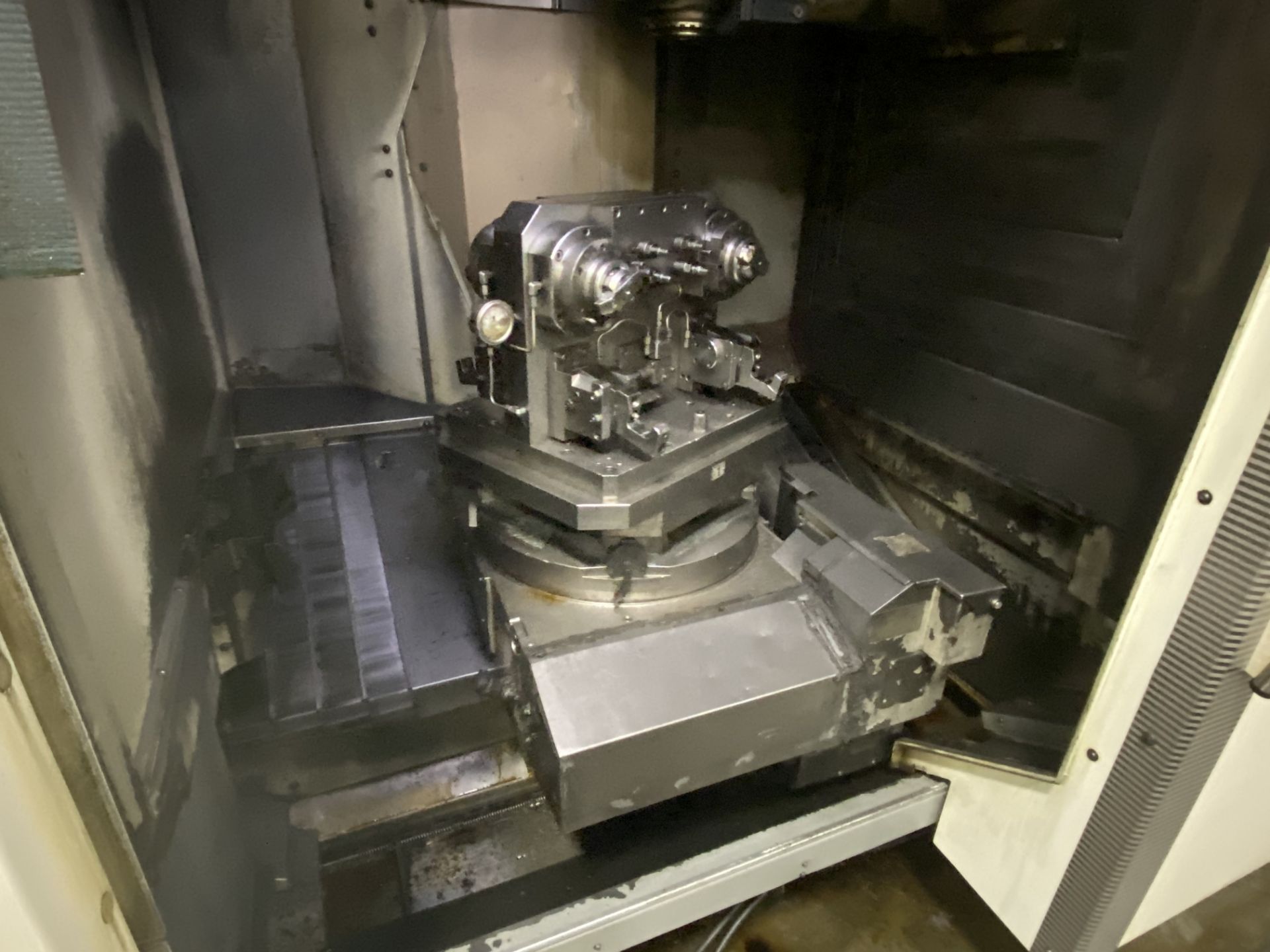 DMG 60U hi-dyn 5-Axis CNC Horizontal Machining Center, S/N 1119-000119-3, 2004, with 25" x 20" - Image 13 of 20