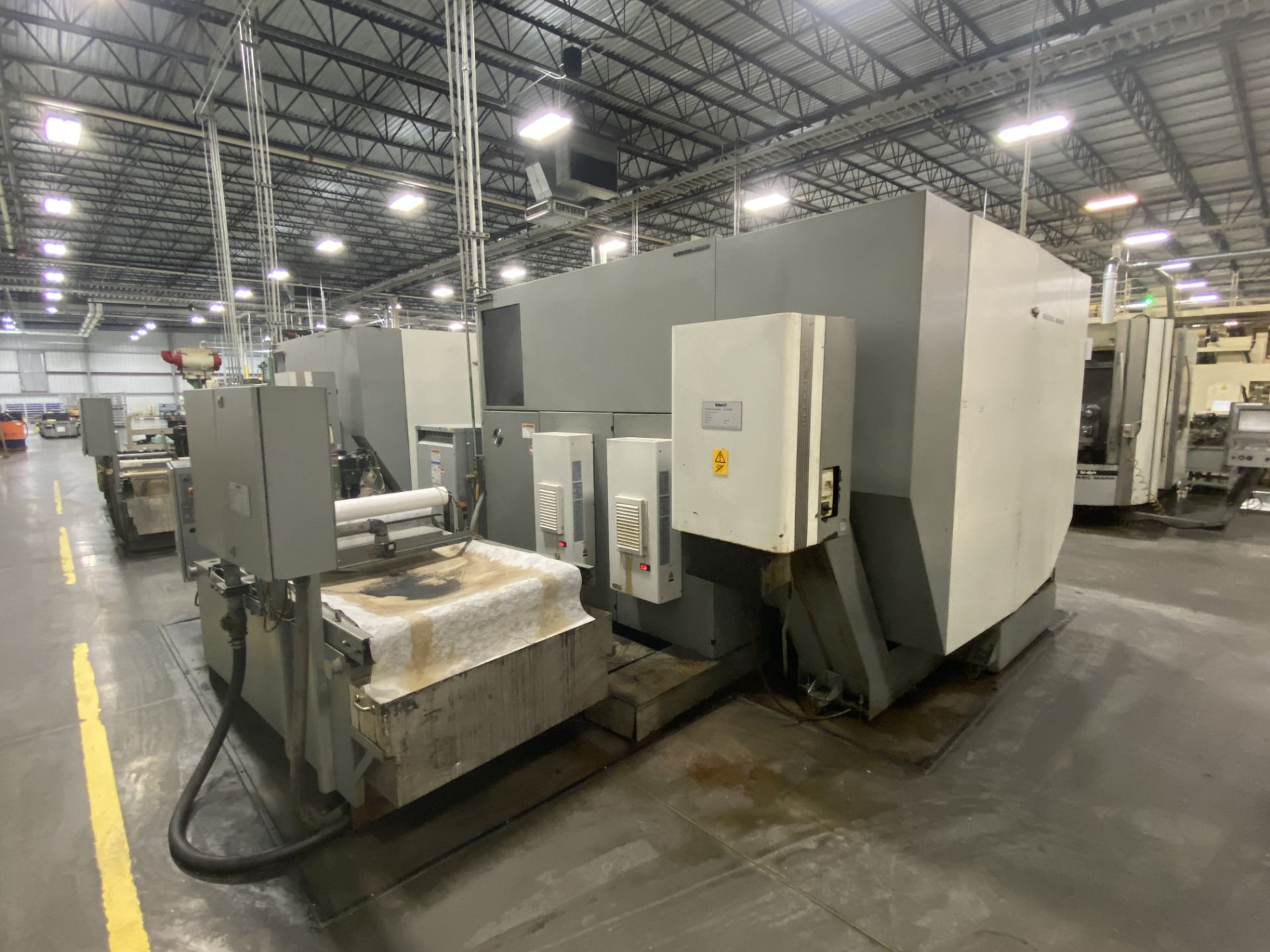 DMG 60T 5-Axis CNC Vertical Machining Center, S/N 1143-000061-3, 2004, with 25" x 20" Table, HSK - Image 5 of 17