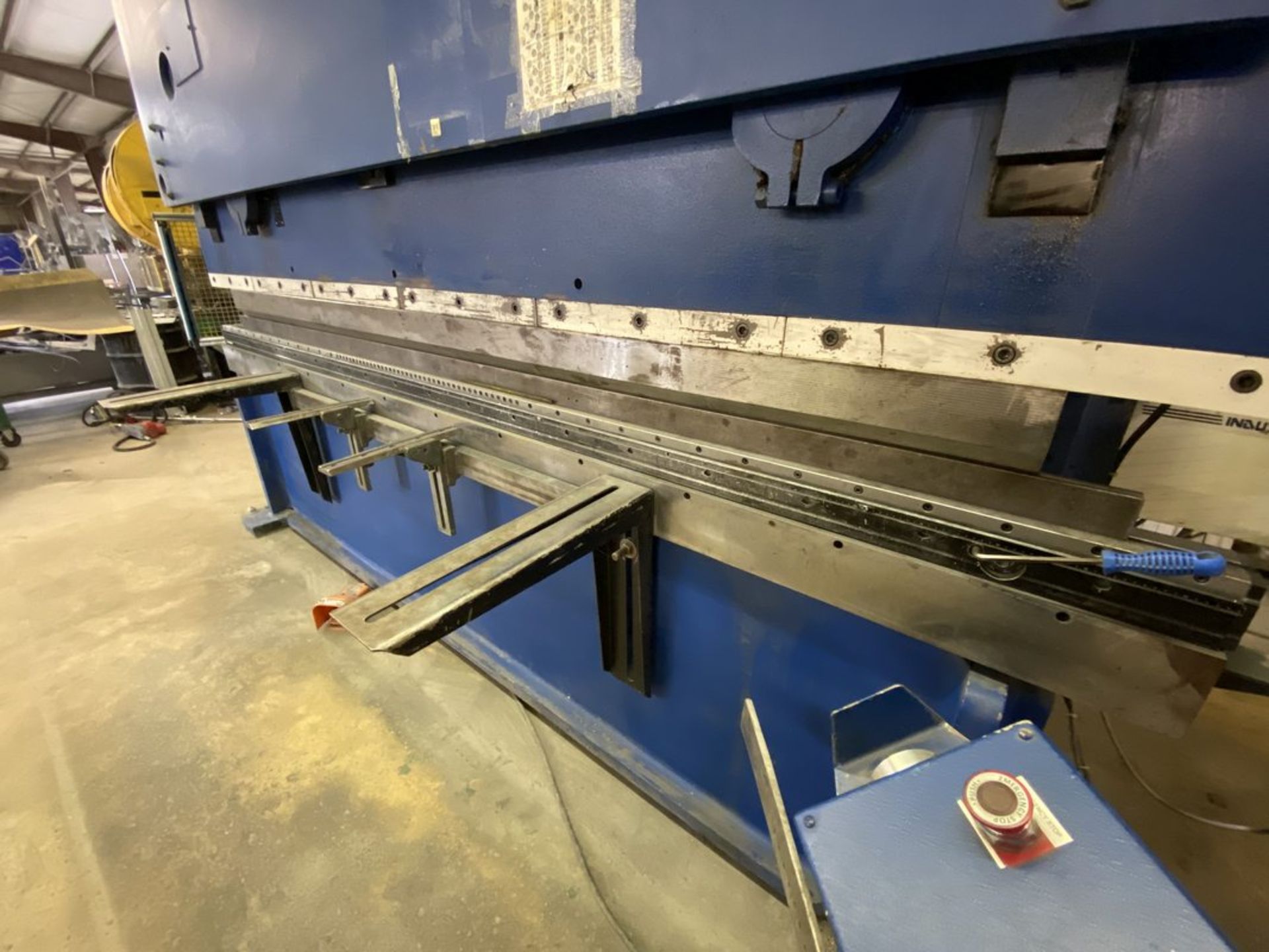 Standard Industrial AB200-12 200-Ton x 12' 2-Axis CNC Hydraulic Press Brake, 2015 - Image 16 of 25