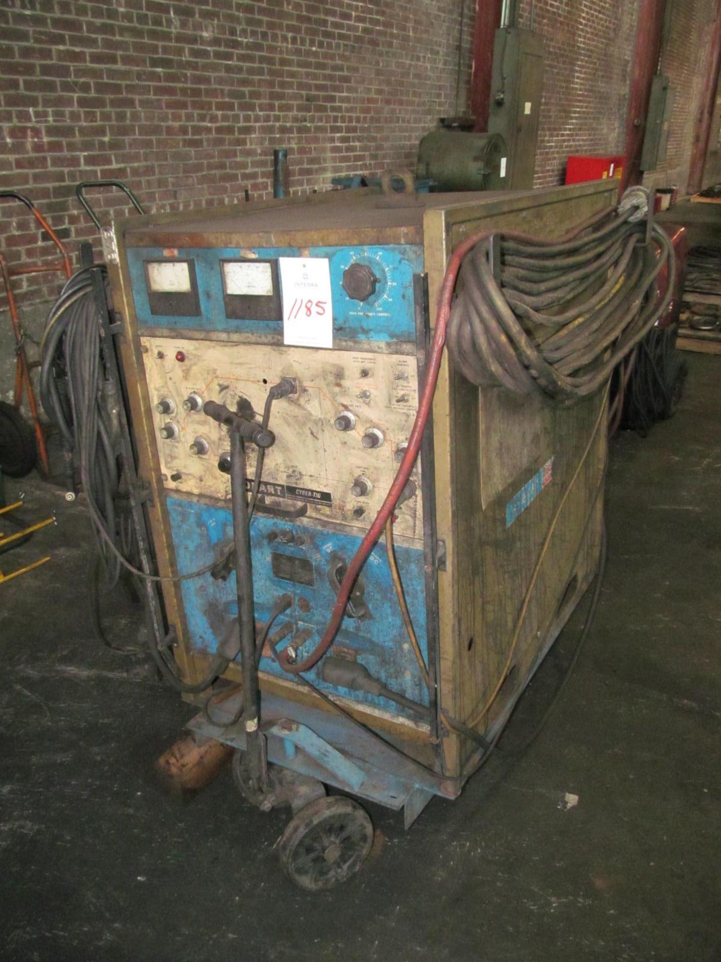 Hobart Cyber-Tig 300DC Welder