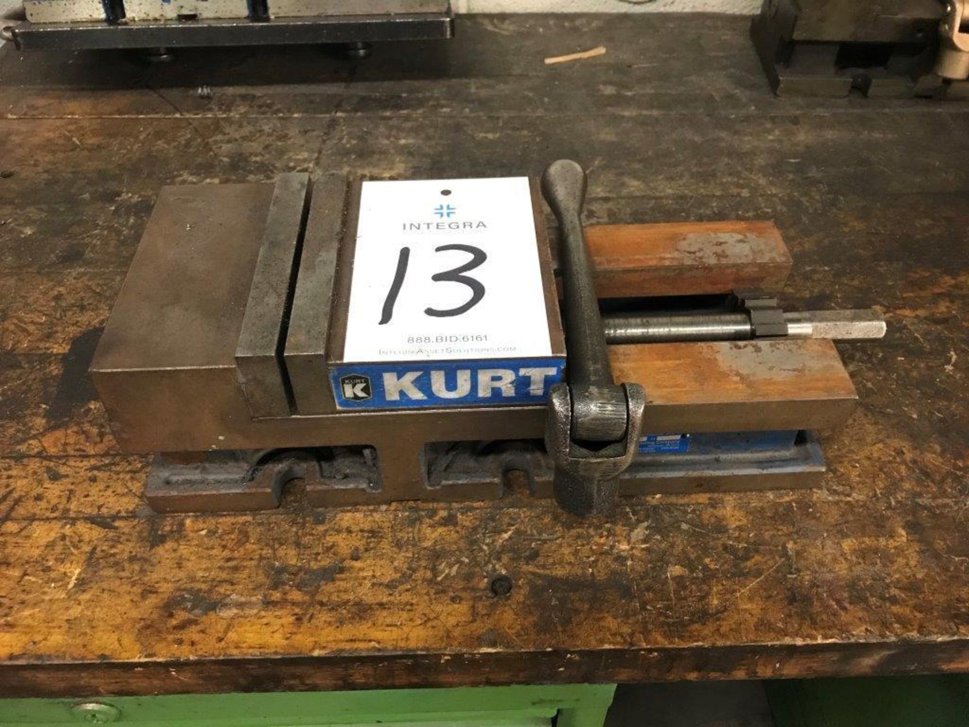 Kurt 3600V 6" Machine Vise (Loc. Parts Room)