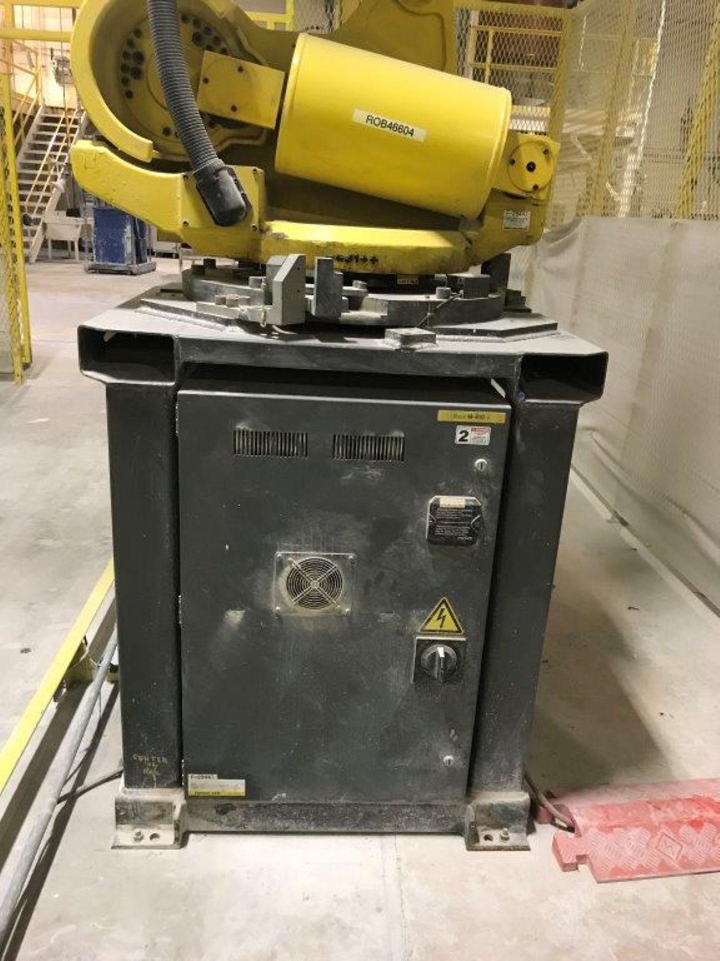 Fanuc M-410iW CNC Robot - Image 2 of 4