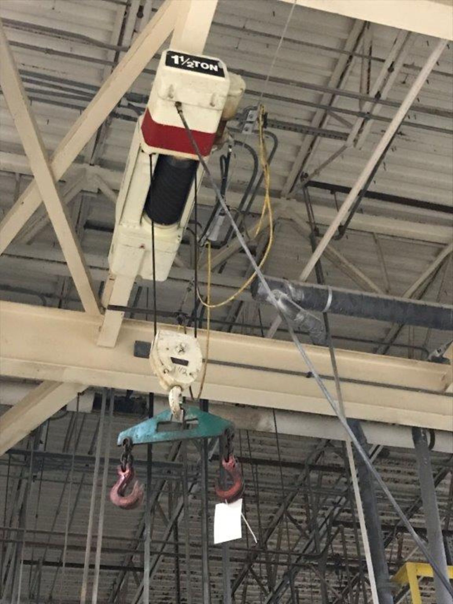 Coffing 1-1/2 Ton Electric Cable Hoist