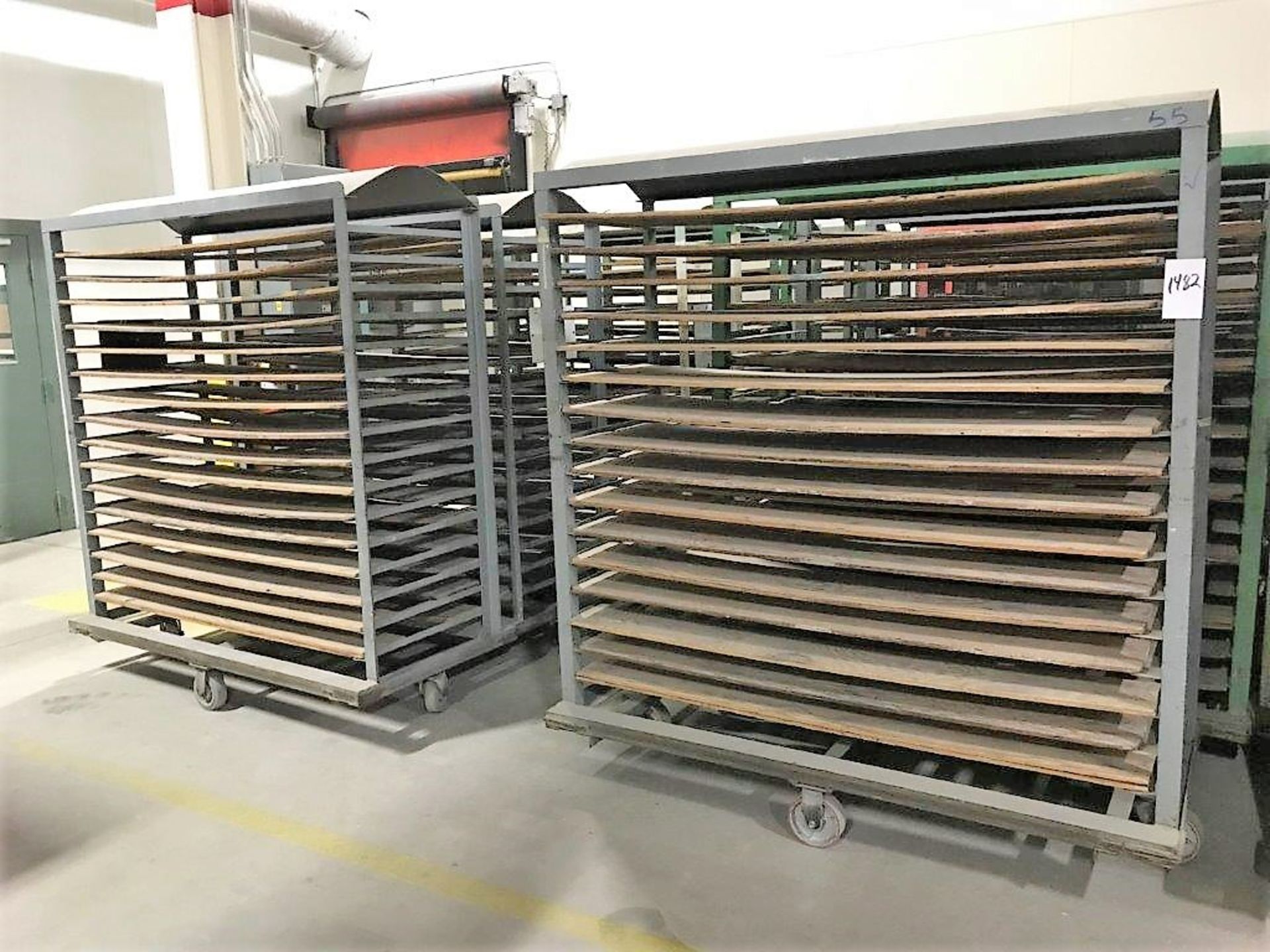 (15)16-Shelf Material Carts