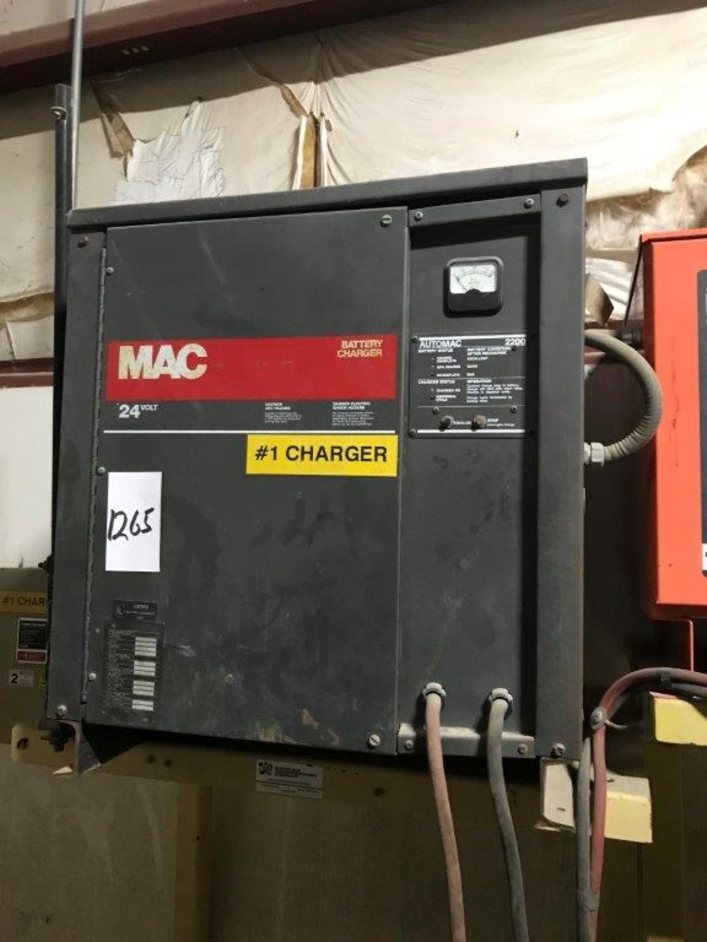 Mac 12M1050-9C22 24-Volt Battery Charger