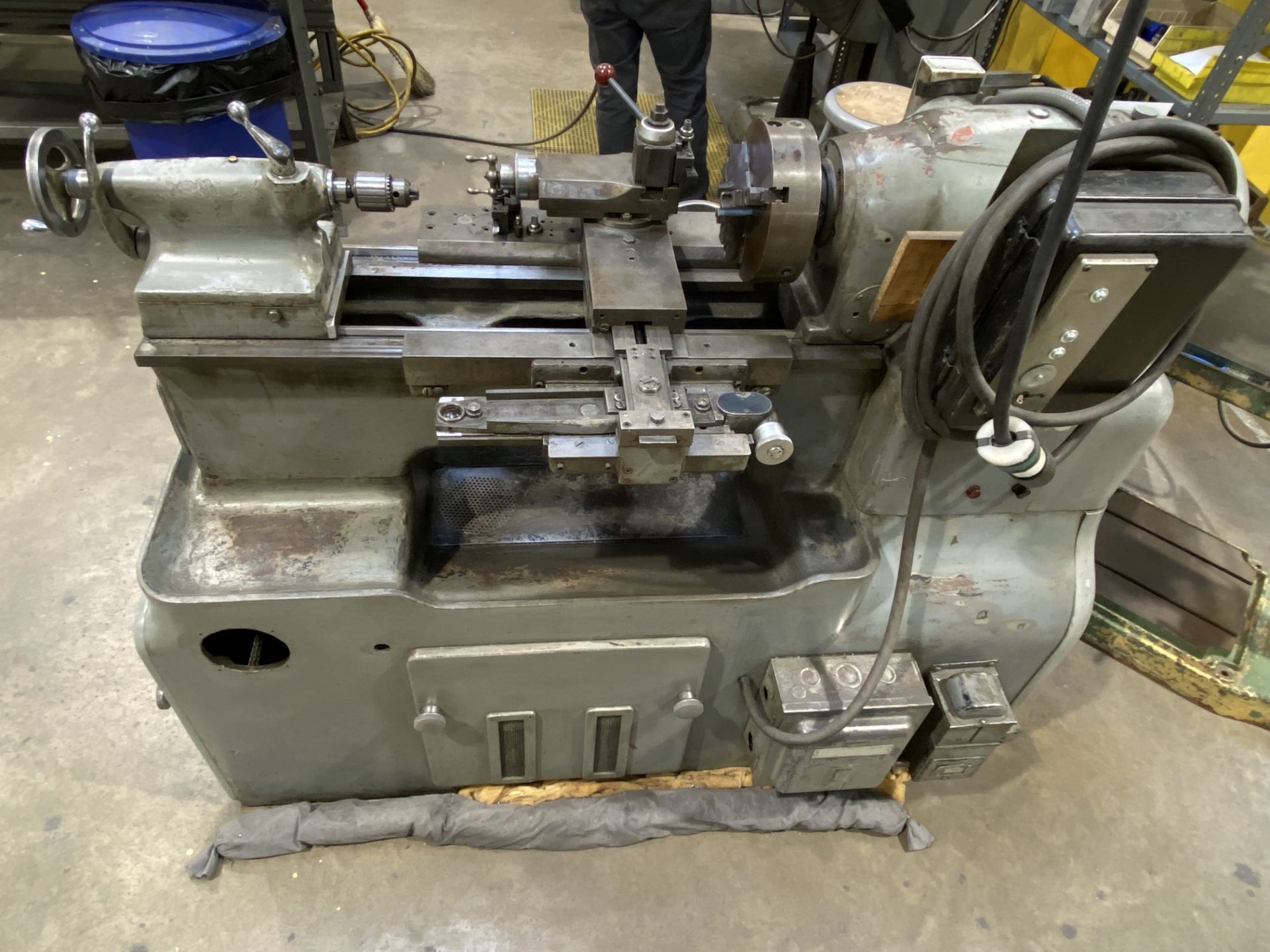 Monarch 13" x 20" Toolmakers Lathe - Image 2 of 10