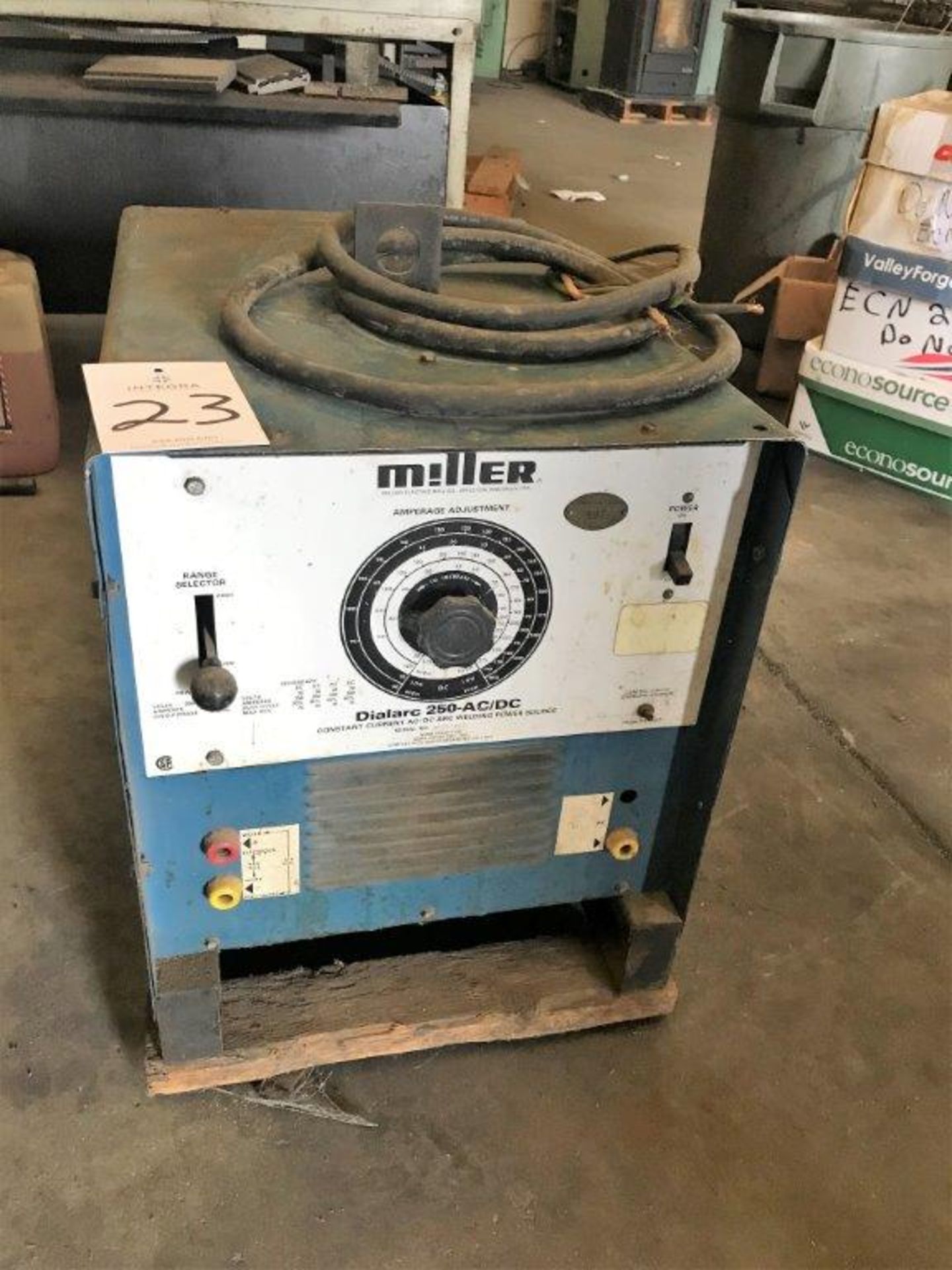 Miller Dialarc 250 AC/DC CC Arc Welding Power Source