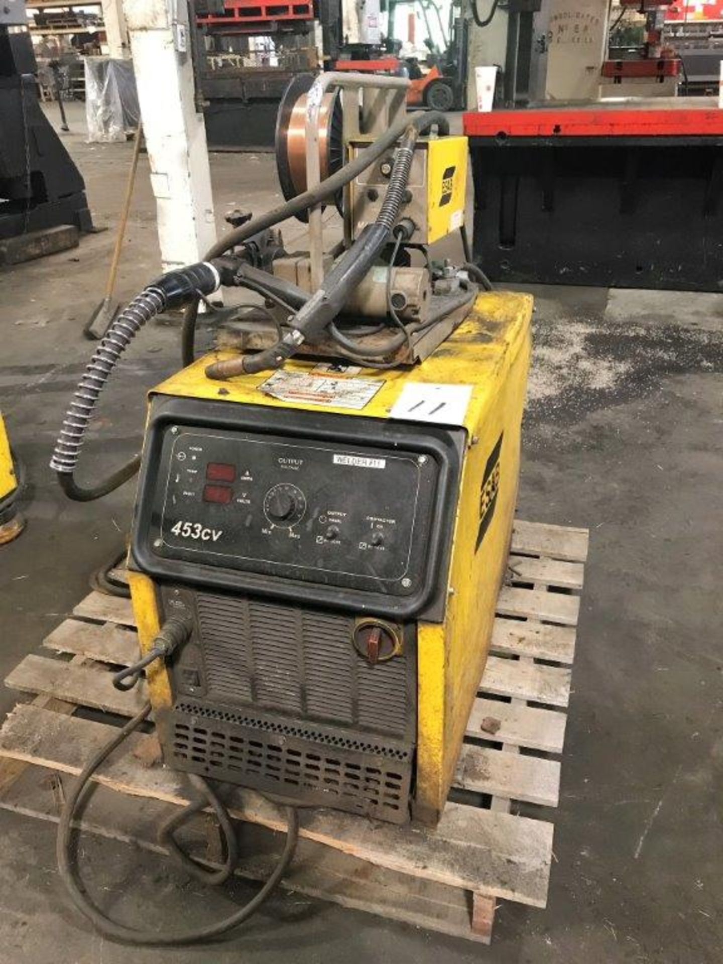 ESAB 453CV Welding Power Source