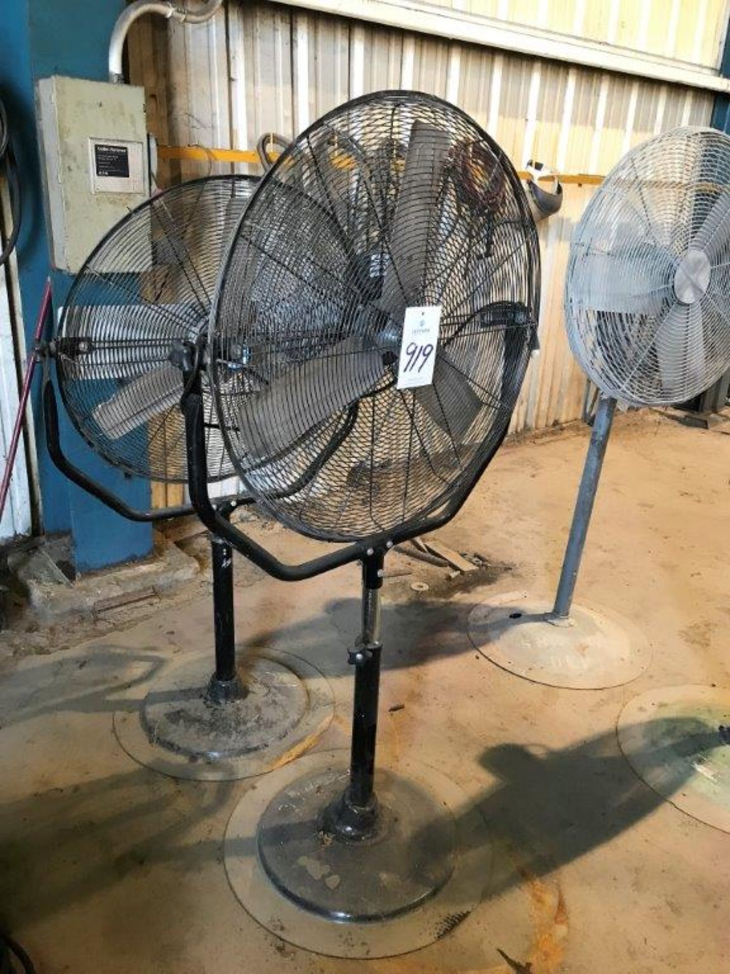 (2) 30" Maxx Air Shop Fans