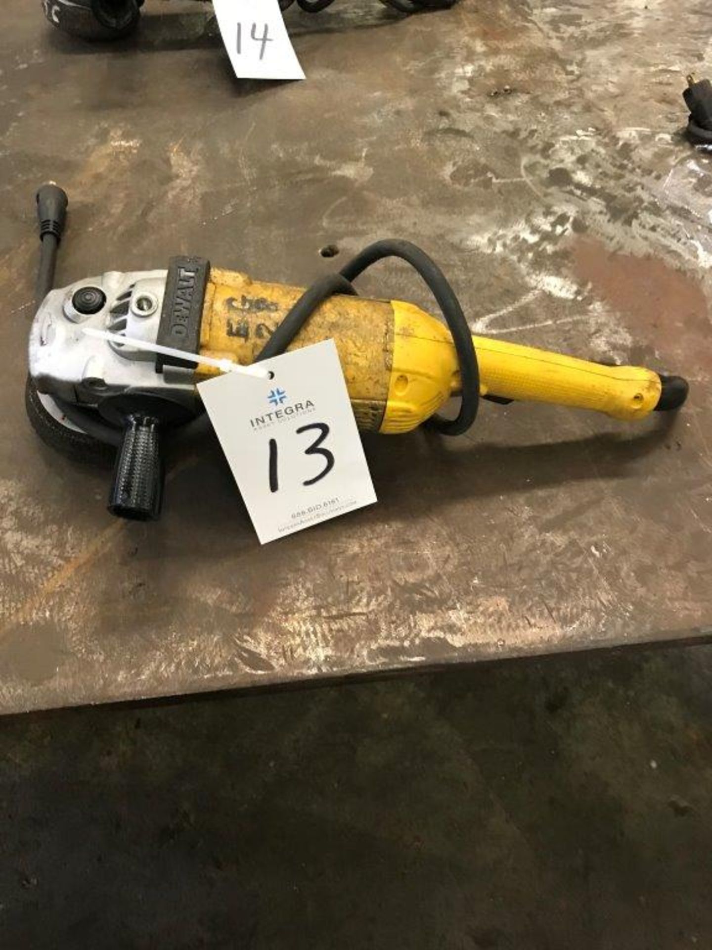 DeWalt, Angle Grinder