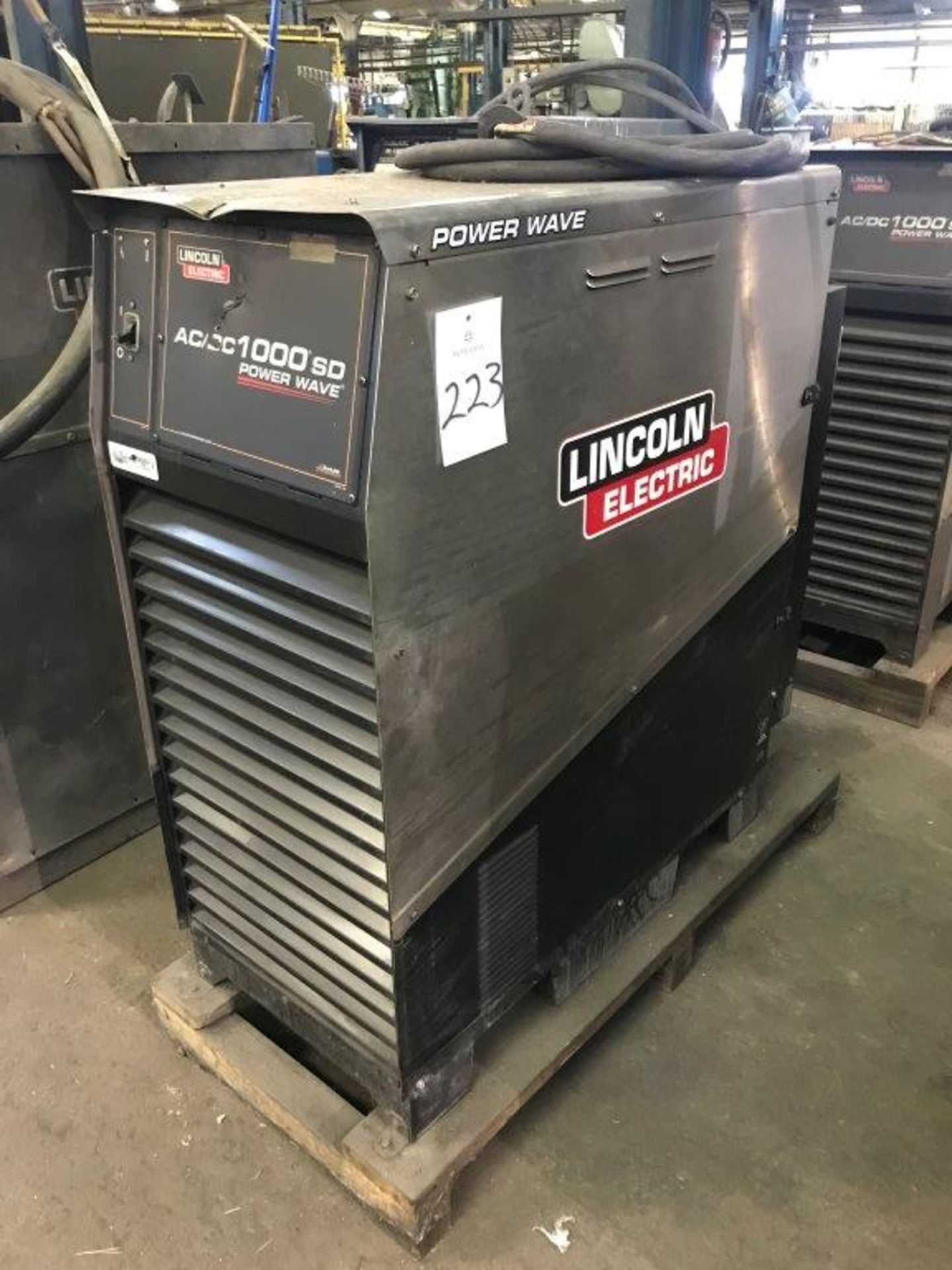 Lincoln PowerWave 1000SD AC/DC Welder