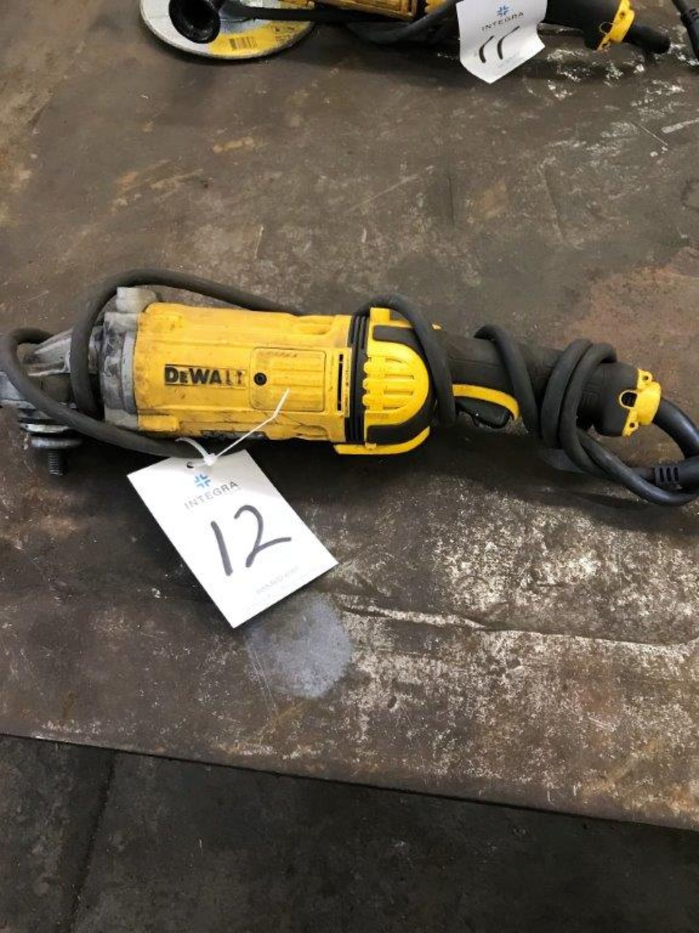 DeWalt, Angle Grinder