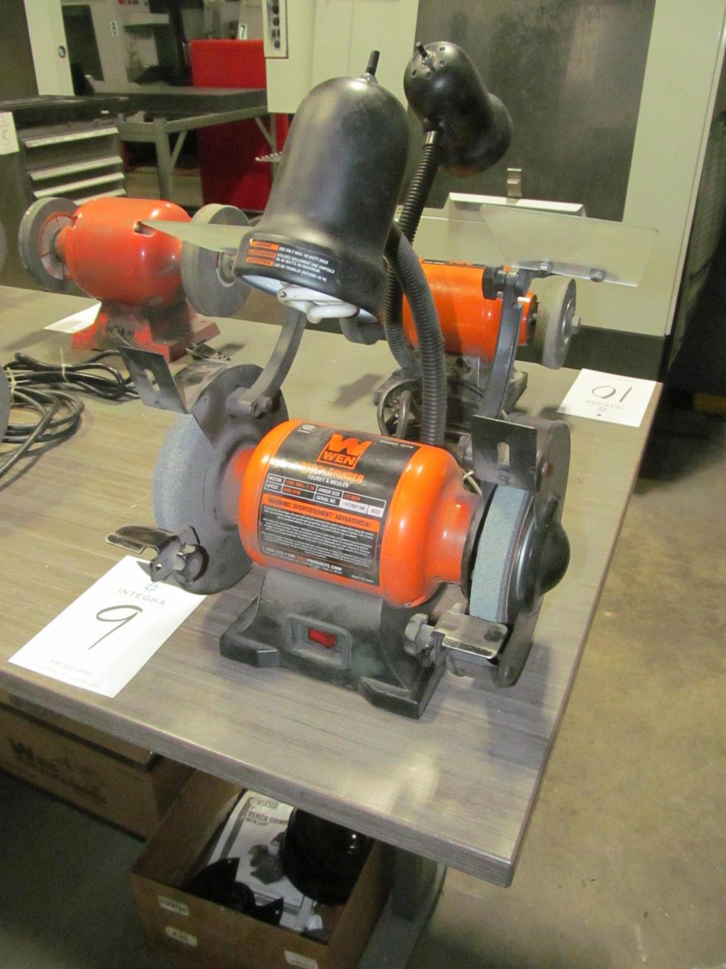 WEN 6" Double End Bench Grinder