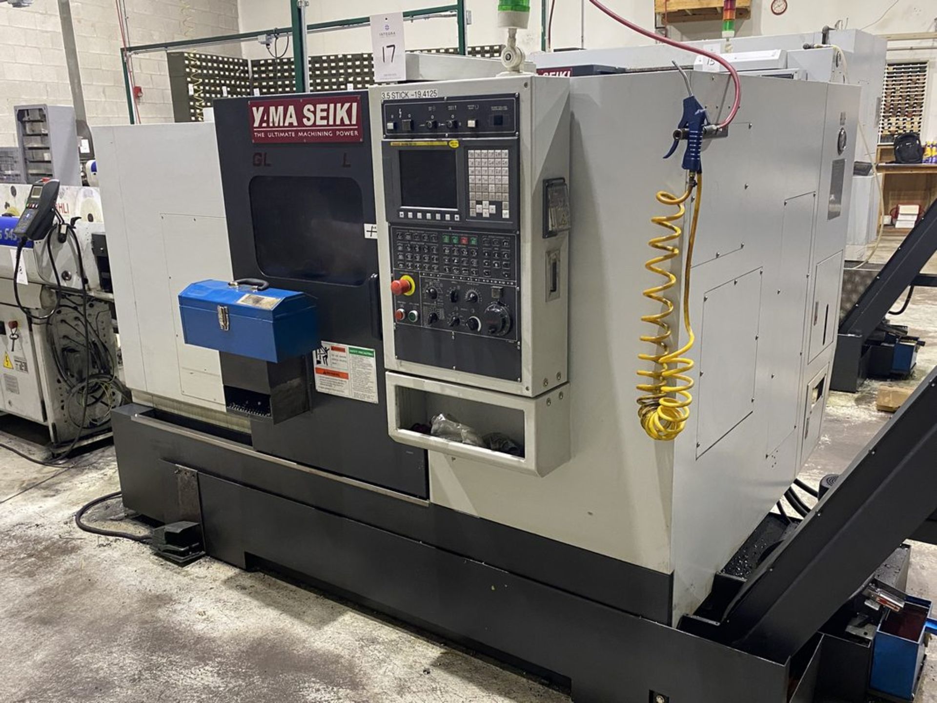 Yama Seiki GLS-1500L CNC Turning Center - Image 15 of 21