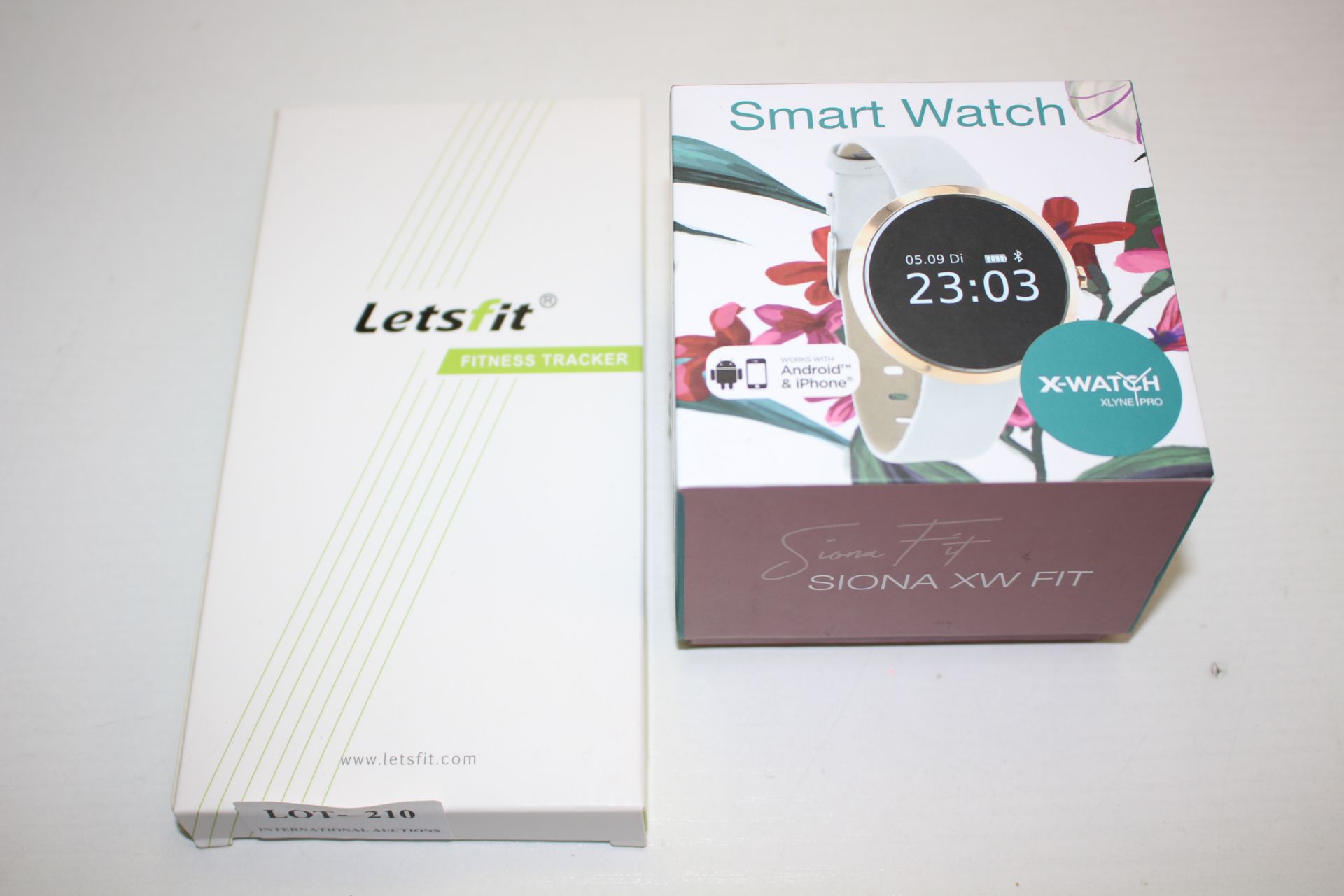 2X ASSORTED BOXED ITEMS TO INCLUDE SIONA XW FIT SMART WATCH & LETSFIT FITNESS TRACKER Condition