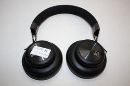 UNBOXED BANG & OLEFSEN HL4L2ZM/A BEOPLAY WIRELESS HEADPHONES RRP £250.00