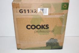 BOXED COOKS PROFESSIONAL SANDWICH TOASTER RRP £23.49 Appraisal Available on Request- All Items are