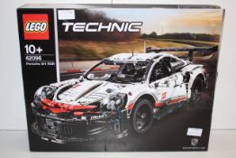 BOXED LEGO TECHNIC PORSCHE 911 RSR RRP £140.00