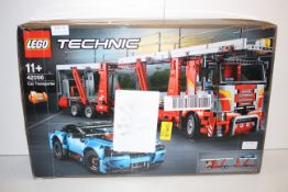 BOXED LEGO TECHNIC CAR TRANSPORTER 42098 RRP £126