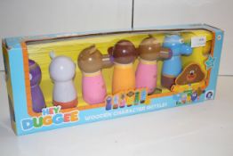 BOXED HEY DUGGEE WOODEN CHARACTER SKITTLES