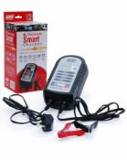 BOXED MAYPOLE 8A ELECTRONIC SMART CHARGER MP7428 UPTO 5L RRP £29.99Condition ReportAppraisal