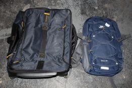 2X ASSORTED ITEMS TO INCLUDE SAMSONITE WHEELED CASE & TRESPASS RUCK SACK Condition ReportAppraisal