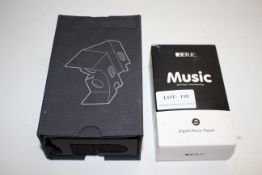 2X BOXED ASSORTED ITEMS TO INCLUDE BENJIE MUSIC DIGITAL MUSIC PLAYER MP3 & OTHERCondition