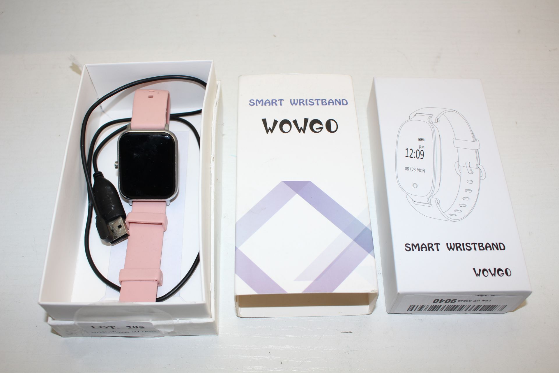 2X ASSORTED BOXED SMARTWATCHES (IMAGE DEPICTS STOCK)Condition ReportAppraisal Available on