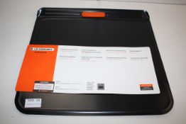 BOXED LE CREUSET BAKEWARE INSULTAED COOKIE SHEET RRP £34.99Condition ReportAppraisal Available on