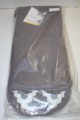 BAGGED PENGUIN HOME 2 PIECE TEA TOWELL + DOUBLE OVEN GLOVE SET Condition ReportAppraisal Available