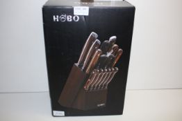 BOXED HOBO 9 PIECE KNIFE BLOCK SET RRP £47.99Condition ReportAppraisal Available on Request- All