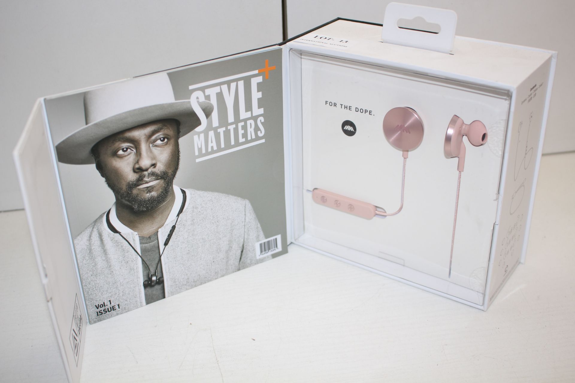 BOXED I.AM+ BUTTONS BLUETOOTH EARPHONES FOR THE DOPE RRP £169.99Condition ReportAppraisal