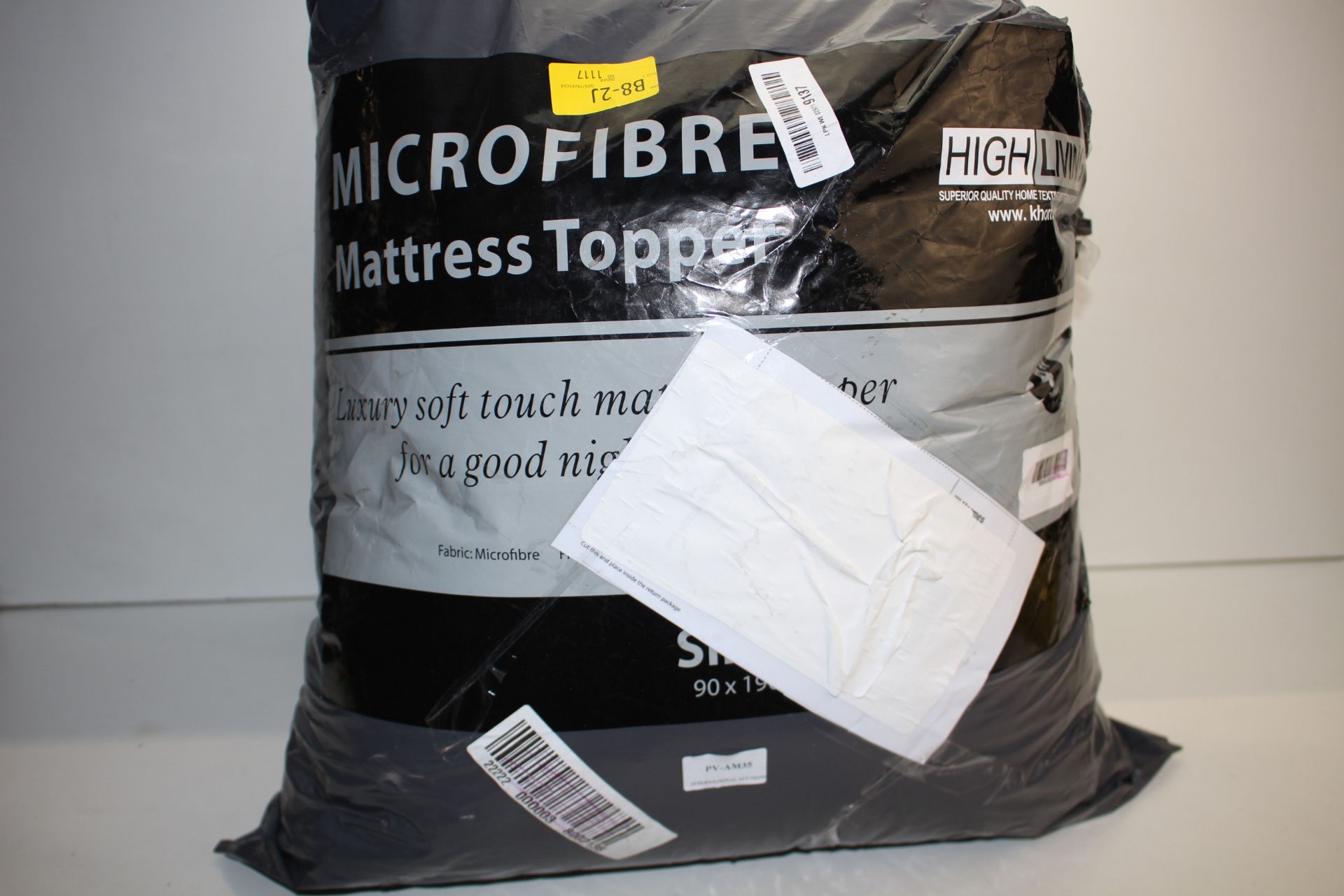 BAGGED HIGH LIVING MICROFIBRE MATTRESS TOPPER Condition ReportAppraisal Available on Request- All