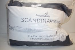 BAGGED SNUGGLEDOWN SCANDINAVIAN CLASSIC DUCK FEATHER & DOWN PILLOW PAIR RRP £27.69Condition