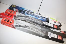 5X ASSORTED BOXED WINDOW WIPER BLADES BY BOSCH, VALEO & HQ AUTOMOTIVECondition ReportAppraisal