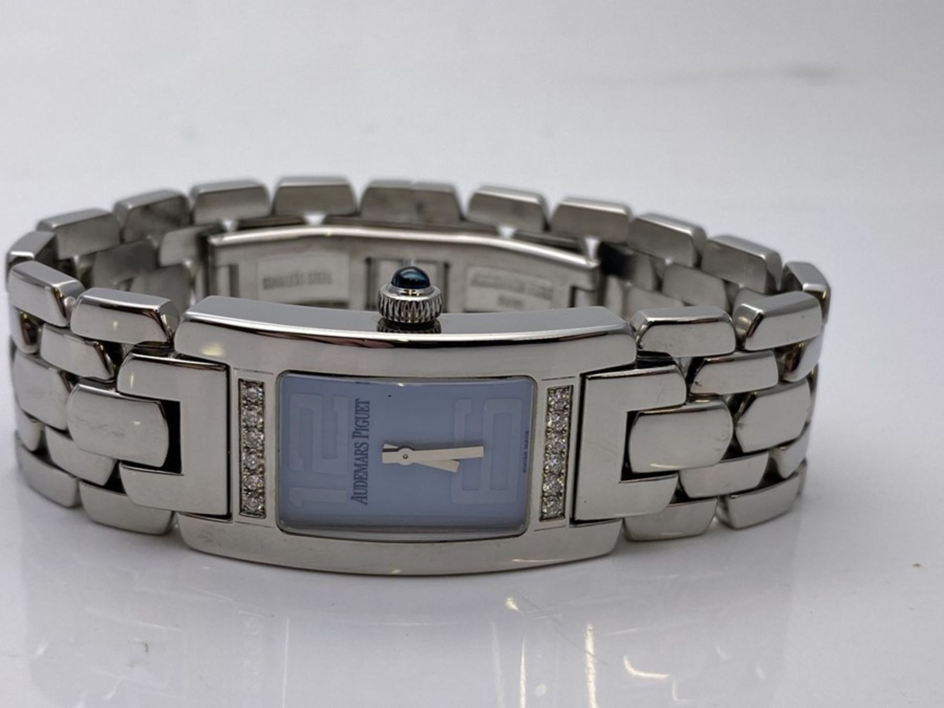 LADIES AUDEMARS PIGUET LADIES FACTORY DIAMOND SET WATCH, MODEL- E78346, WATCH ONLY (357) - Image 5 of 5