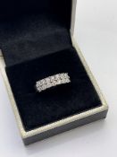 ***£1860.00*** 18CT WHITE GOLD DIAMOND RING, DIAMONDS ARE SET IN TWO ROWS, CLARITY- SI, COLOUR- H,