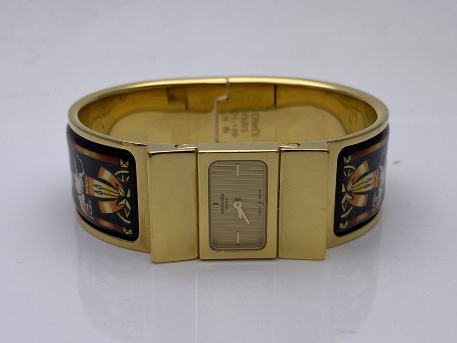 LADIES HERMES PARIS ENAMEL BANGLE WATCH, GOLD TONE, WATCH ONLY