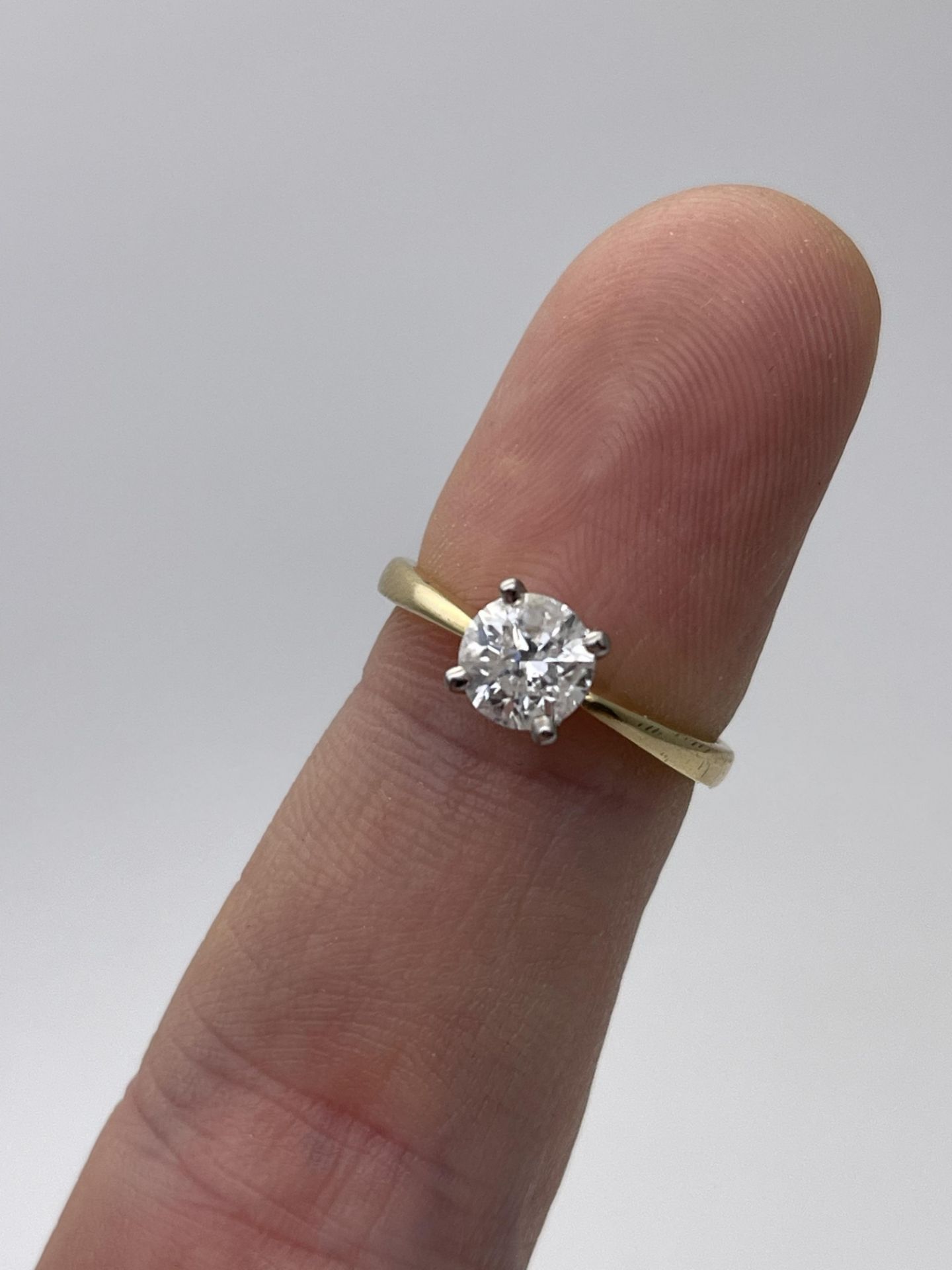 18ct Yellow Gold Ladies Diamond Solitaire Ring, 0.85ct - Image 5 of 5