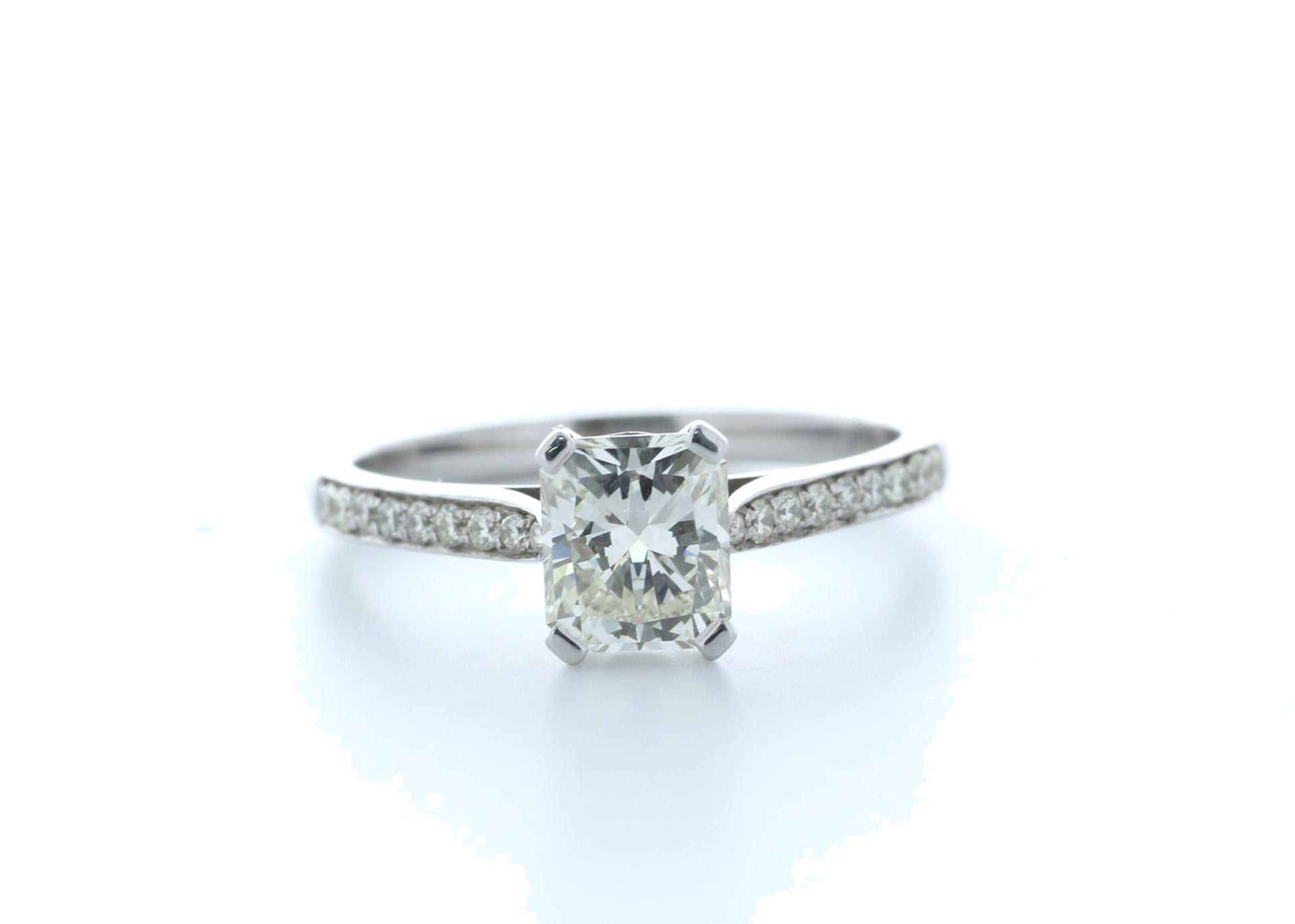 18ct White Gold Radiant Cut Diamond Ring 1.36 (1.19) Carats - Valued by IDI £19,500.00 - 18ct