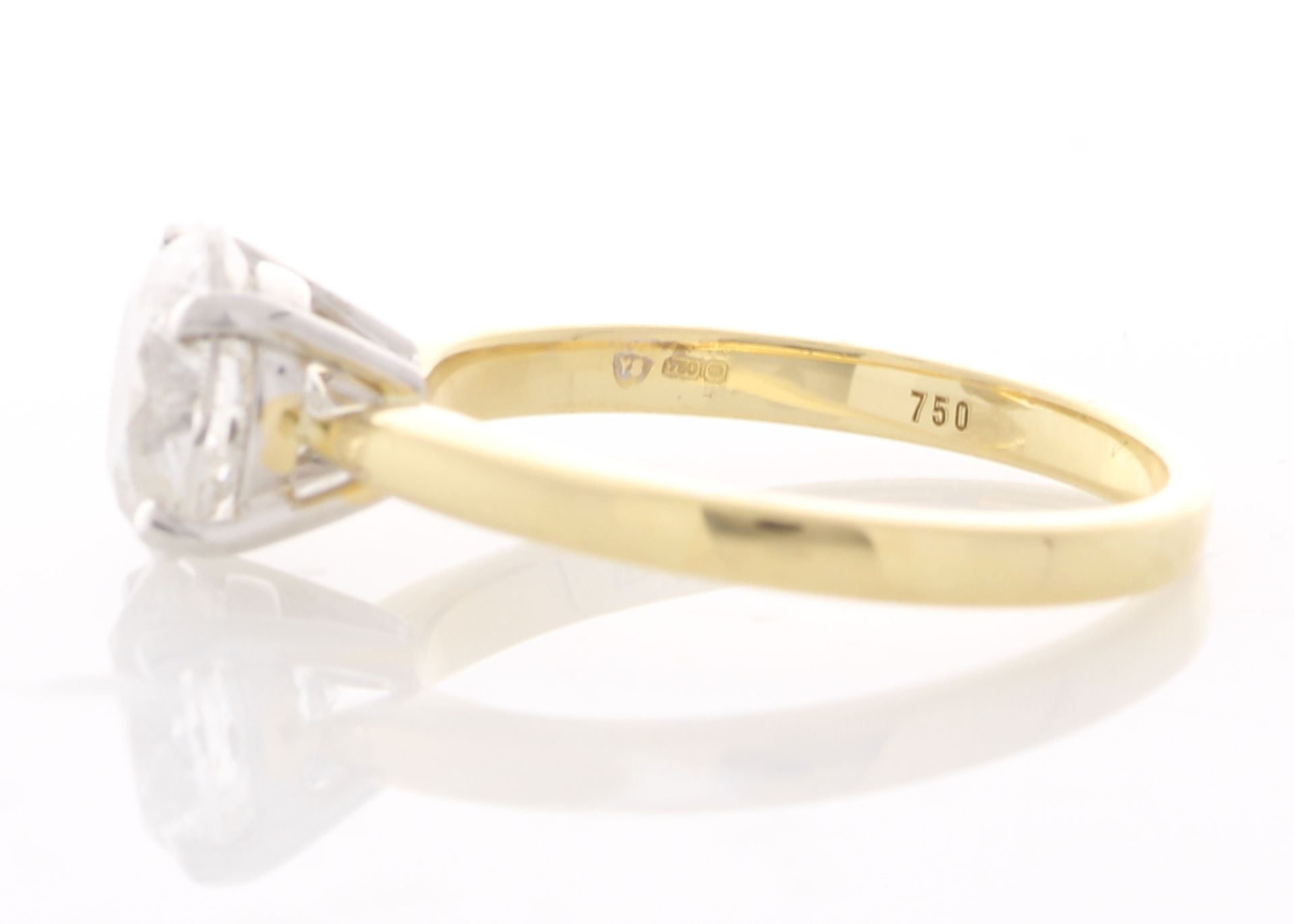 18ct Yellow Gold Single Stone Prong Set Diamond Ring 2.00 Carats - Valued by IDI £28,000.00 - A - Image 2 of 5