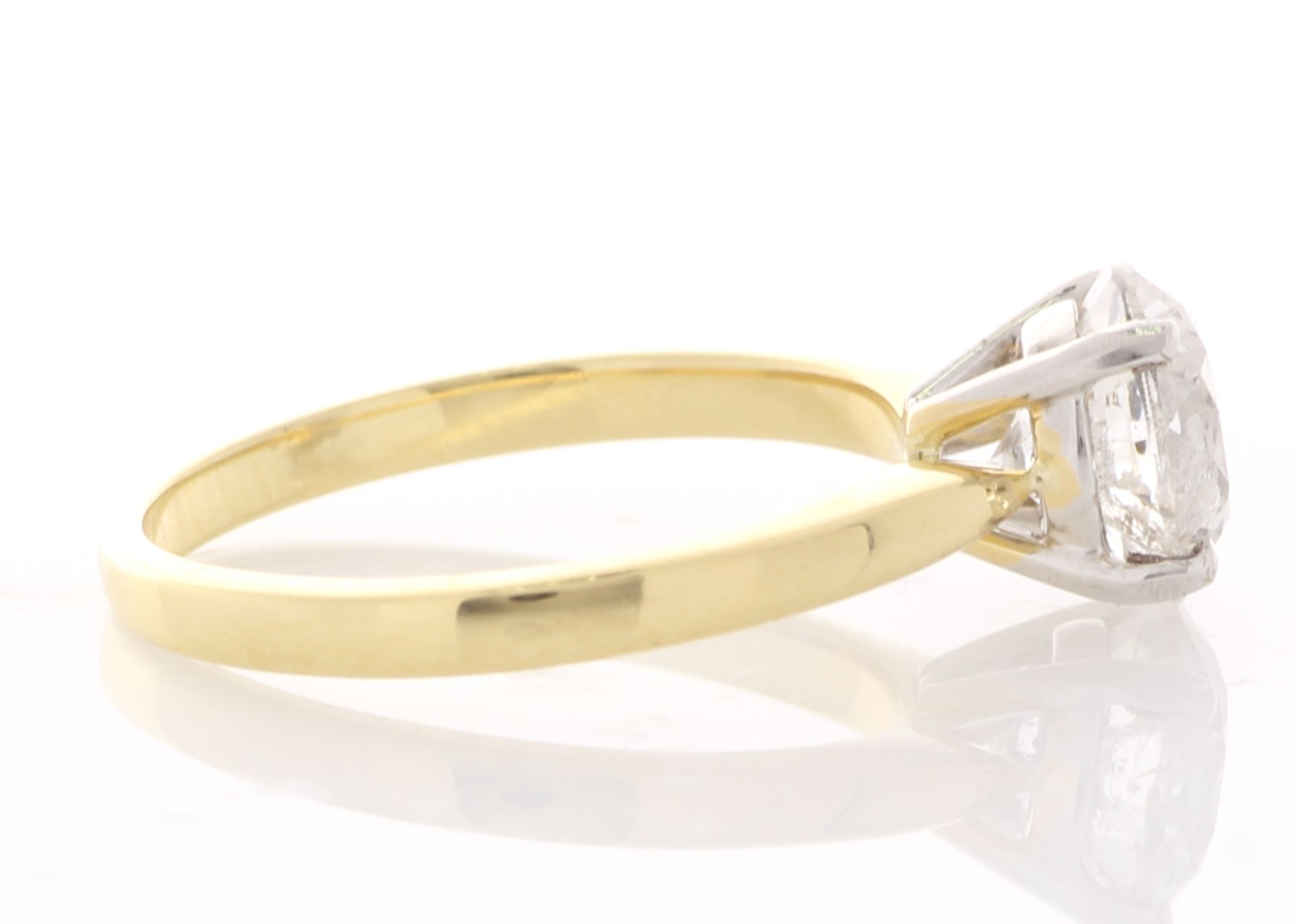 18ct Yellow Gold Single Stone Prong Set Diamond Ring 2.00 Carats - Valued by IDI £28,000.00 - A - Image 4 of 5