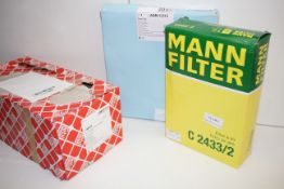 3X BOXED ASSORTED CAR ITEMS TO INCLUDE MANN FILTERS, FEBI BILSTEIN & BLUE PRINT (IMAGE DEPICTS